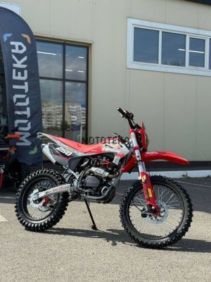 Мотоцикл кроссовый / эндуро FXMOTO (ФХМото) YZ - 250 красный/белый