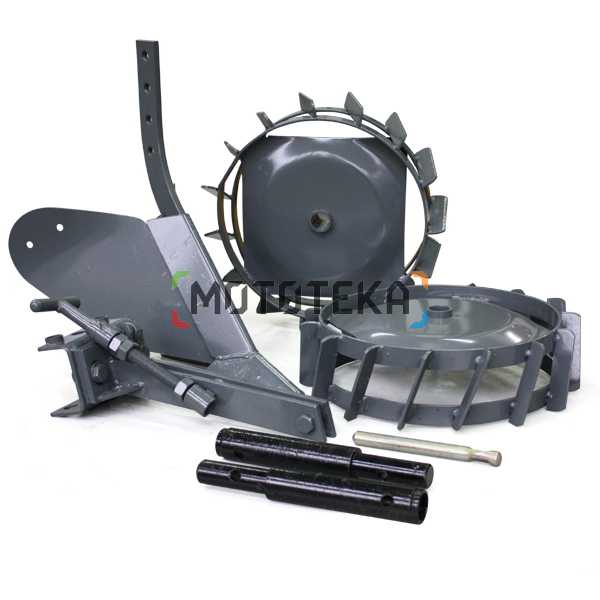 Окучник Caiman (Кайман) с металлическими колесами и сцепкой для культиваторов и мотоблоков